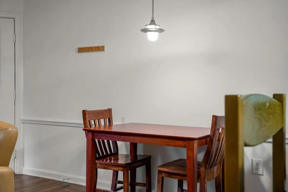 Long Term Stays Allowed Pet Friendly & Pool Tampa 0*,